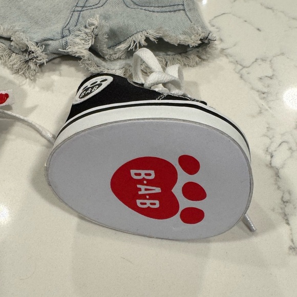 Build-A-Bear Colorful Tie-Dye Crop Top and Denim Shorts and sneaker outfit! - Picture 3 of 6